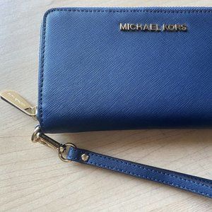 Michael Kors Wristlet Wallet- Brand New
